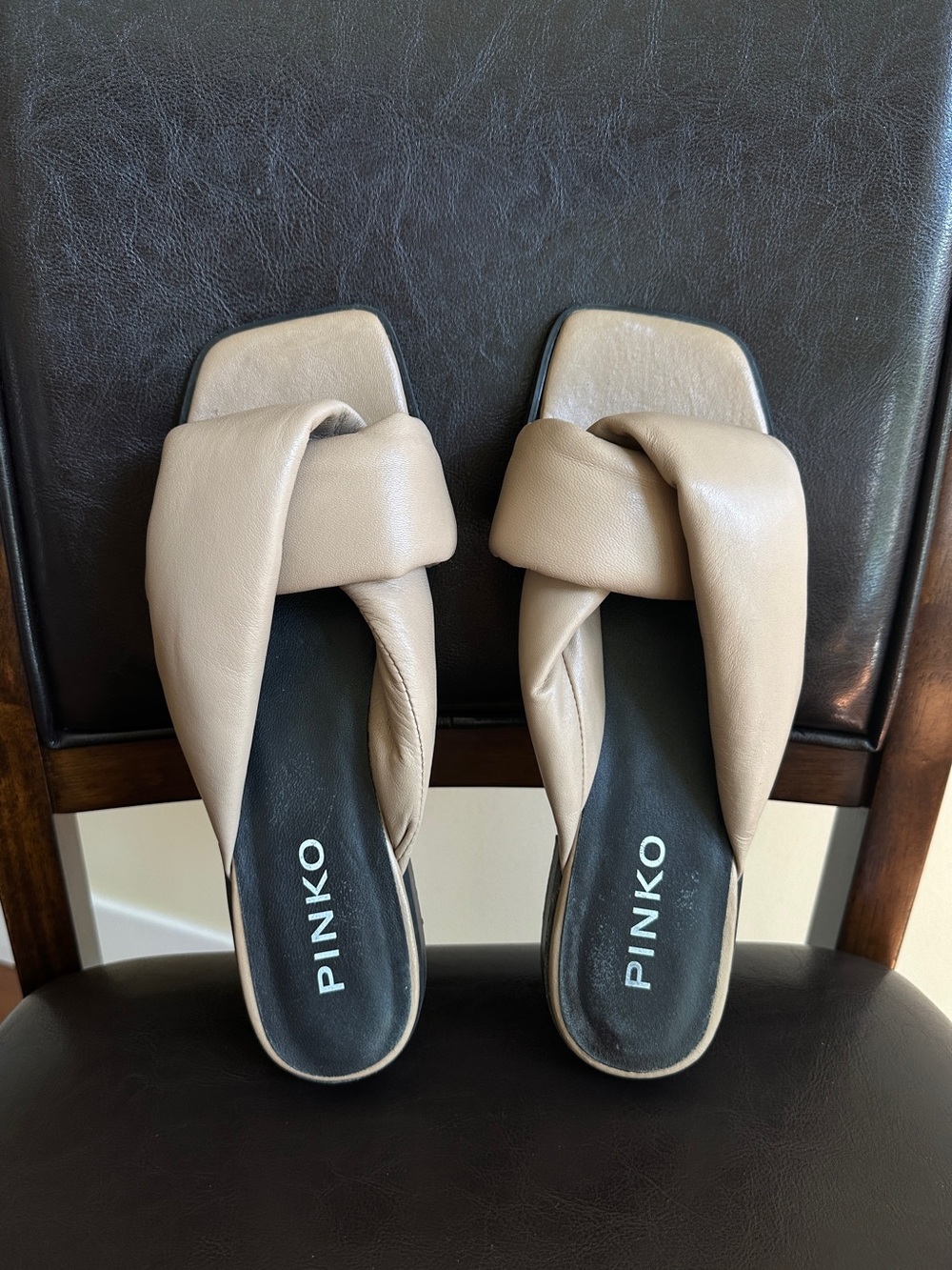 PINKO Pinko Pauline nappa leather mules with Knot Detail